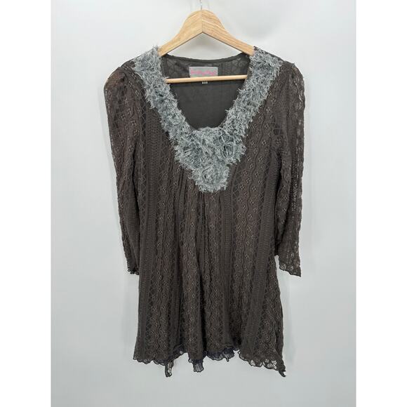 Pretty Angel Tunic WOmen Large Gray Lace V Neck Silk Blend Whimsigoth Dark Fairy - Picture 1 of 9